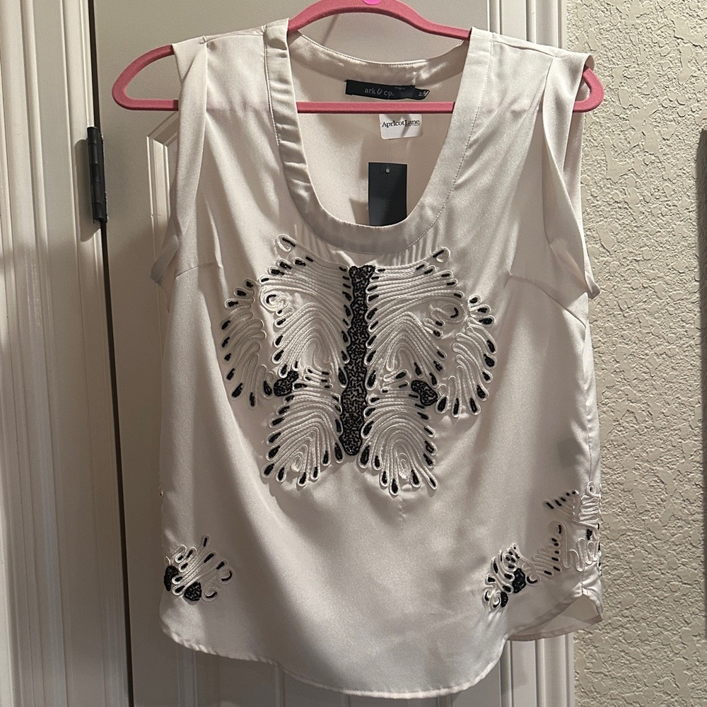 Apricot Lane Cream and Black Embroidered Blouse